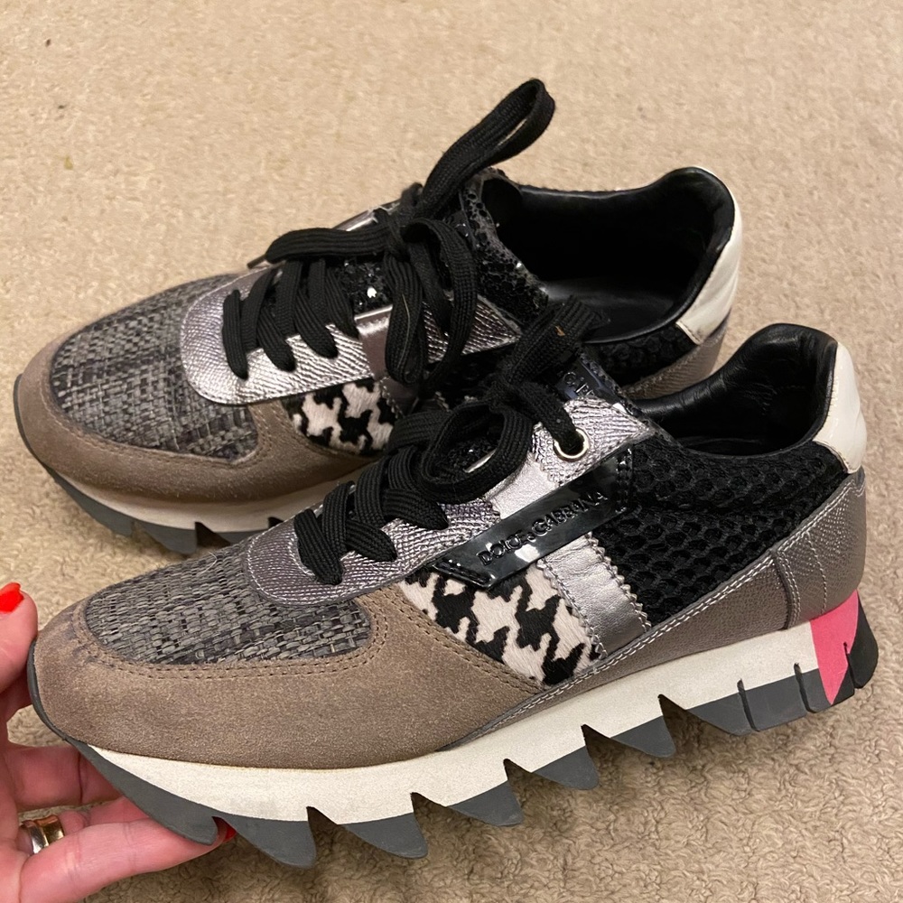 D&G authentic sneakers (Size European 37.5)